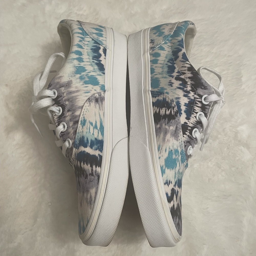 VANS Women’s Size 7.5 EXCELLENT CONDITION
